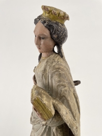 Sainte Catherine d’Alexandrie, Sculpture polychrome et dorée. France milieu XVIe siècle.