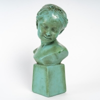 Sculpture en Plâtre Laqué, Buste de Jeune Fille.