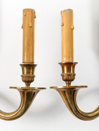 Paire d’appliques en bronze à 5 lumières, encadrant des médaillons en scaglione  XIXème siècle