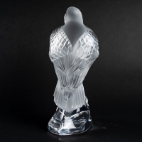 Lalique France Sculpture &quot;Faucon&quot;