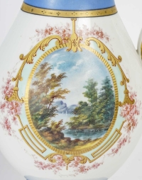 Important Broc à Eau en Porcelaine Vieux Paris, XIXème Siècle.