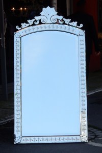 1880/1900&#039; Miroir Venise Vertical a Bulles et  Fleurs  171 x 89,5 cm