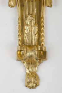 Importante paire d’appliques au Mufle de Lion en bronze ciselé et doré vers 1800-1820