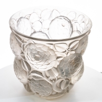 René LALIQUE (1860-1945) : Vase &quot;Oran&quot; also known as &quot;Gros Dalhias&quot;