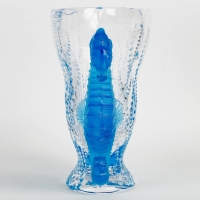 Vase &quot;Poséidon&quot; en cristal blanc et bleu électrique de LALIQUE FRANCE