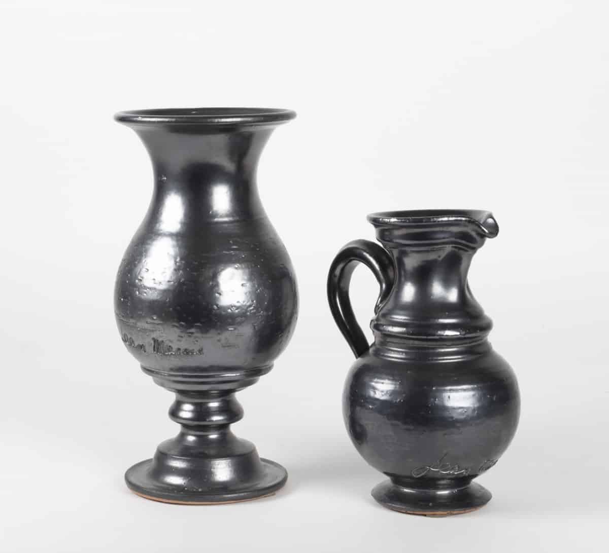 Ensemble Pichet et Vase en céramique signés Jean MARAIS||||||||||