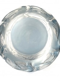 Vase &quot;Sophora&quot; verre blanc patiné bleu de René LALIQUE