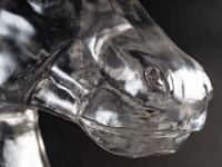Paire de bustes chevaux Baccarat en cristal