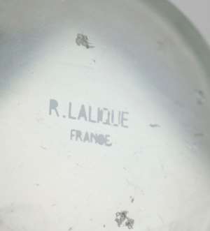 RENE LALIQUE (1860-1945) Mascotte &quot;Naiade&quot; opalescente