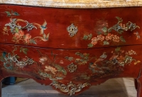 Commode style Louis XV, décors chinois laqués