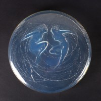 Boîte « Deux Sirènes » verre opalescent - base satin bleu de René LALIQUE