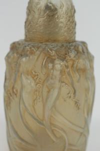 R. LALIQUE (1860-1945). Brûle-parfum &quot;Sirènes &quot;  Burn-perfume  &quot; Sirens&quot;