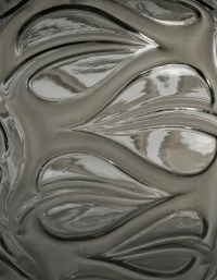 Vase « Sophora » verre gris patiné blanc à l&#039;acide de René LALIQUE