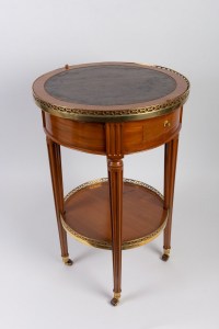 Petite table bouillotte Louis XVI estampillée VIEZ