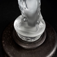 Statuette &quot;Grande Nue Lierre&quot; cristal blanc de LALIQUE FRANCE d&#039;après un modèle de René LALIQUE