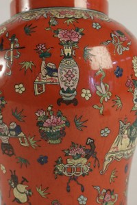 Chinese Vase from the beginning of the 20th Century.