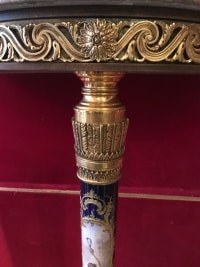 Console en porcelaine de Sèvres. Réf: 332.