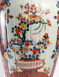 Potiche couverte en porcelaine du Japon, Circa 1900