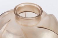 Vase « Périgord » verre blanc patiné sepia de René LALIQUE