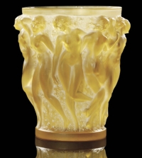 R Lalique ,Vase Bacchantes Teinté ambre jaune ,1927
