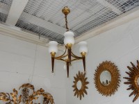 1950&#039; Lustre Bronze et Laiton Avec Flèche Style Arbus ou Maison Jansen 4 Lampes