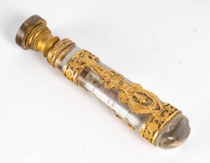 Cachet en cristal et bronze doré de style Empire, XIXème siècle|||||||