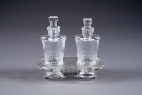 Lalique France : Huilier &quot;Bourgueil&quot; cristal