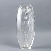 Vase &quot;Eroica&quot; cristal blanc de LALIQUE FRANCE