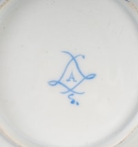 Service de thé en porcelaine bleu de Sèvres XIXème siècle