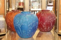 René Lalique ensemble de Vases &quot;Perruches&quot; couleur