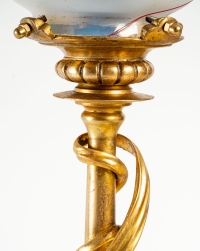 Lampe art nouveau en bronze et verre, 1900