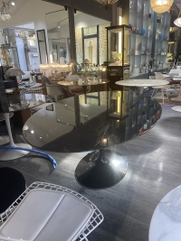 Saarinen &amp; Knoll International: &quot;Tulip&quot; table, marquina marble and black rilsan