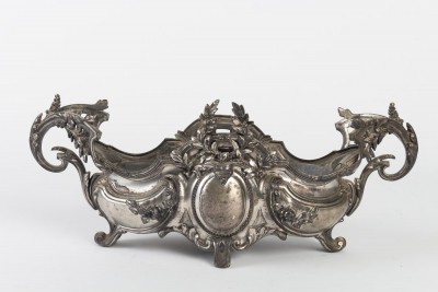 Jardinière en métal argenté de style Louis XV début 20e siècle||||||||||