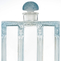 Flacon &quot;Calendal&quot; verre blanc patiné bleu de René LALIQUE pour Molinard