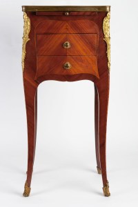 Table de salon ou chevet 19e siècle