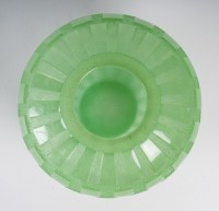Vase « Rythmes » pâte de cristal vert, DAUM FRANCE