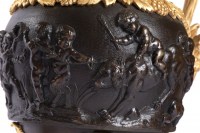 Clodion, Paire d’aiguières en bronze à deux patines, fin du XIXème siècle