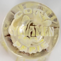 Flacon « Cyclamen » verre blanc patiné vert absinthe de René LALIQUE pour Coty
