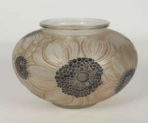 René Lalique Vase &quot;Dalhias&quot;