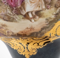 Vase en porcelaine de sèvres fin XIXème siècle