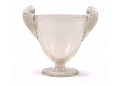 René Lalique Vase &quot;Ornis &quot;Opalescent