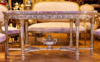 Table de style Louis XVI dessus de marbre rose fin 19e siècle