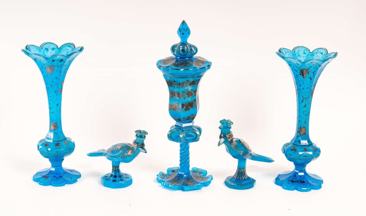 Rare groupe en opaline bleu royal émaillé en argent d&#039;époque 1820-1840||||||||||||||