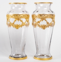 Une paire de vases en cristal et bronze doré fin XIXème siècle