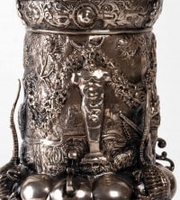 Grand gobelet en argent, XIXème siècle