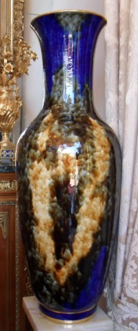 Vase de Sèvres, année 80. Réf: 362.
