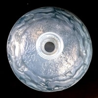 Vase &quot;Lièvres&quot; verre opalescent double-couche patiné bleu de René LALIQUE