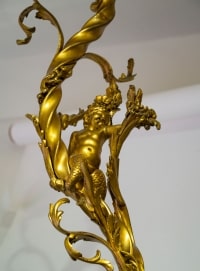 Grand lustre en bronze doré et ciselé, fin XIXe siècle début XXe siècle