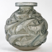 René Lalique : Vase &#039;Salmonidés&#039; 1928