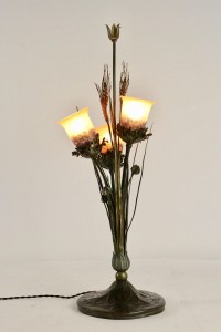 Rare lampe Art Nouveau en métal à décor d&#039;épis de blé